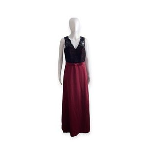 After Six Burgundy + Black Bridesmaid Dress Size 8